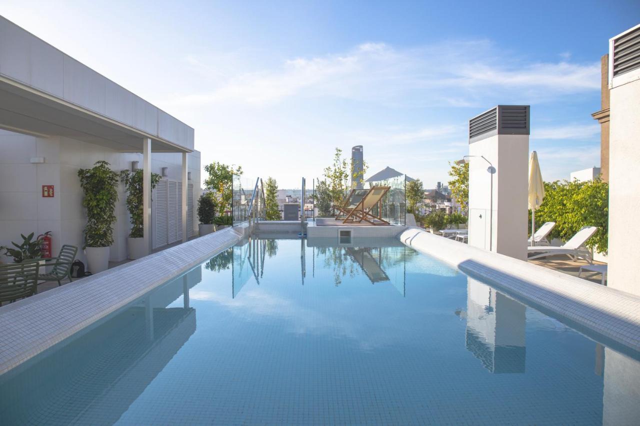 Nqn Aparts & Suites Sevilla Exterior foto
