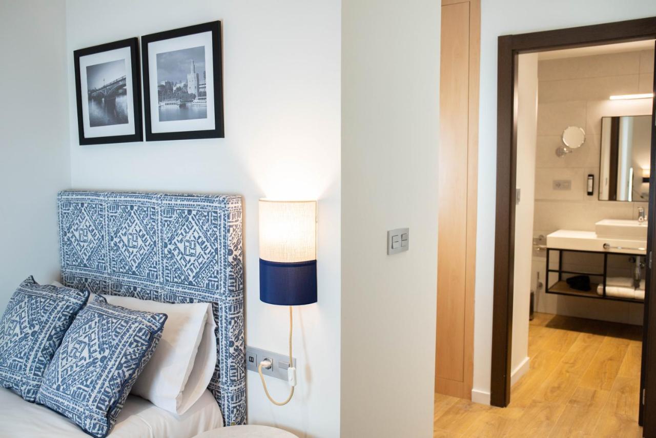 Nqn Aparts & Suites Sevilla Exterior foto