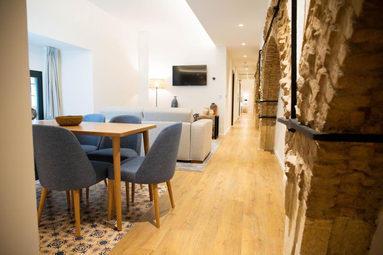 Nqn Aparts & Suites Sevilla Exterior foto