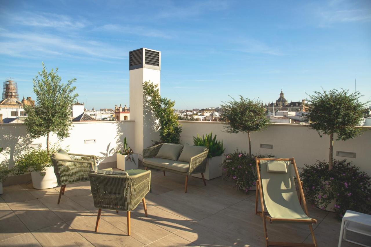 Nqn Aparts & Suites Sevilla Exterior foto